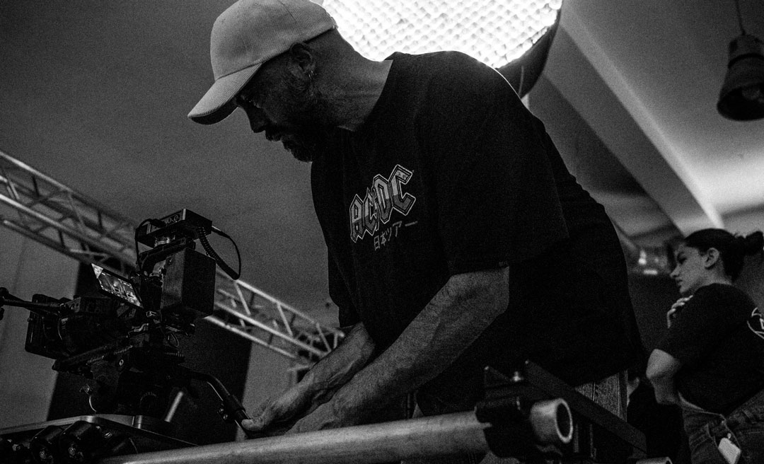 ALE_BTS_NikonRedZR-_BLD4664